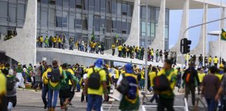 AGU pede condenação de empresário do Norte de SC suspeito de financiar atos de vandalismo em Brasília atos de vandalismo em Brasília