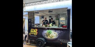 food truck preto