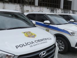 viaturas da polícia científica