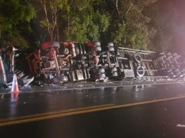 Motociclista morre em colisão com carreta na BR-116, no Norte de SC