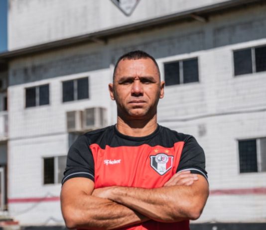JEC confirma retorno de Fabinho Santos como técnico para Copa SC e Catarinense