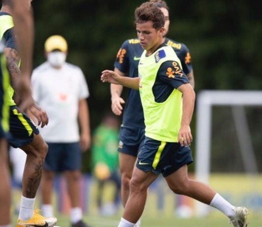 JEC terá ex-jogador da base da Seleção Brasileira para disputa da Copa SC