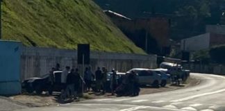 Motociclista de Joinville é hospitalizado após colisão no Vale do Itajaí