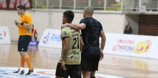VÍDEO – JEC Futsal vence de virada contra Blumenau no estadual