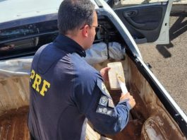 VÍDEO – Caminhonete com Joinville como destino é apreendida com carga de pasta base de cocaína no PR