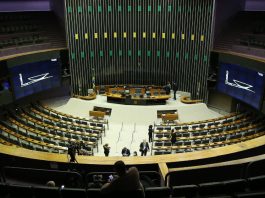 Deputado de SC pede que STF revise número de vagas no Congresso para cada estado