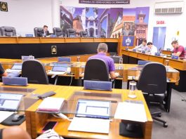 Reajuste salarial para servidores, vereadores, prefeito e vice é aprovado em Joinville