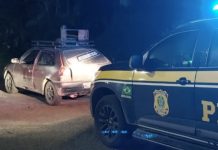 VÍDEO – PRF flagra carro em péssimas condições na BR-101 em Joinville
