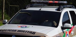 Abordagem policial em bar em Joinville termina em prisão de homem por estupro de criança