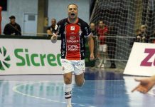 JEC Futsal vence o Jaraguá e assume a liderança do Campeonato Catarinense