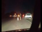 Grave colisão entre carro e moto deixa uma vítima morta em Araquari