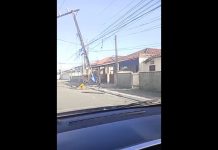 VÍDEO - Bairro de Joinville fica sem energia elétrica após caminhão colidir em poste