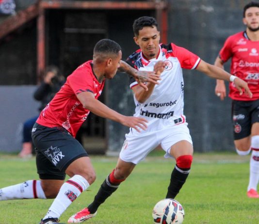 JEC perde para Brasil de Pelotas, mas segue na liderança de grupo na Série D