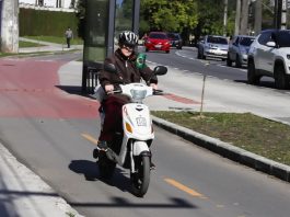 Audiência pública debate regras para patinetes e outros equipamentos elétricos no trânsito em Joinville