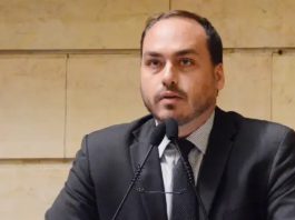 Jorginho Mello nega acerto pela candidatura de Carlos Bolsonaro em SC