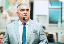 Deputado Sargento Lima passa mal durante agenda e é internado em Joinville