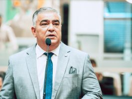 Deputado Sargento Lima passa mal durante agenda e é internado em Joinville