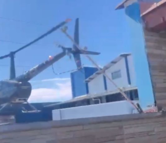 VÍDEO – Moradores tomam susto com voo de helicóptero em Joinville e fazem denúncia à Anac