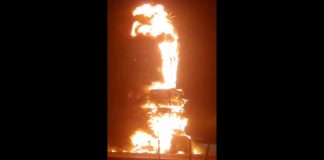 VÍDEO – Estátua da Havan é destruída por incêndio criminoso em Pernambuco