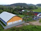 Prefeitura inaugura quadra coberta na escola municipal mais antiga de Joinville