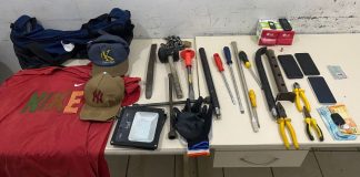 Dupla é presa em Joinville após tentar furtar agência bancária em Schroeder