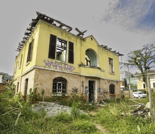 Câmara busca soluções para prédio histórico abandonado no Centro de Joinville