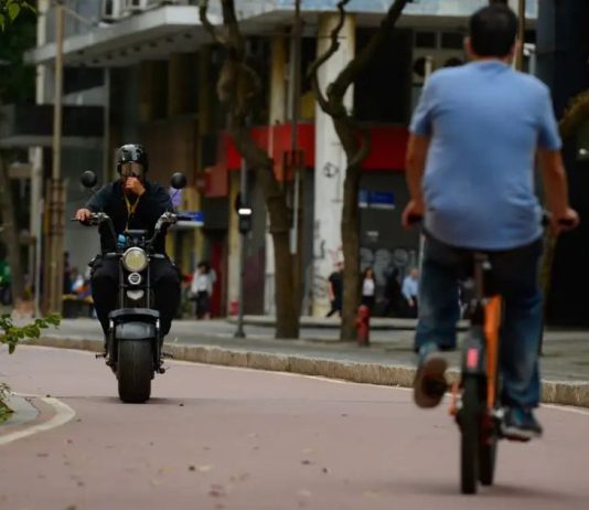Novas regras para ciclomotores entram em vigor: entenda o que muda em Joinville